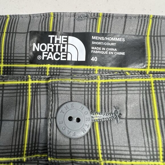North Face FlashDry Shorts SZ 40 Gray Yellow Plaid Drawstring Cargo Pocket - Picture 7 of 9